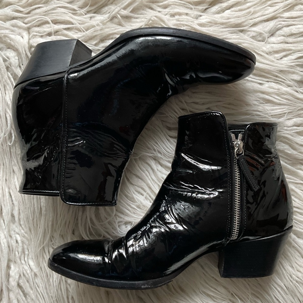 Giuseppe Zanotti Black Patent Leather Heeled Ankle Bootie EUC Size 38.5